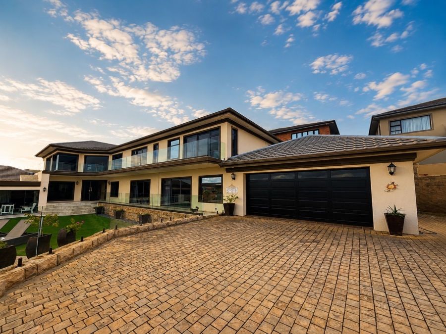6 Bedroom Property for Sale in Monte Christo Western Cape
